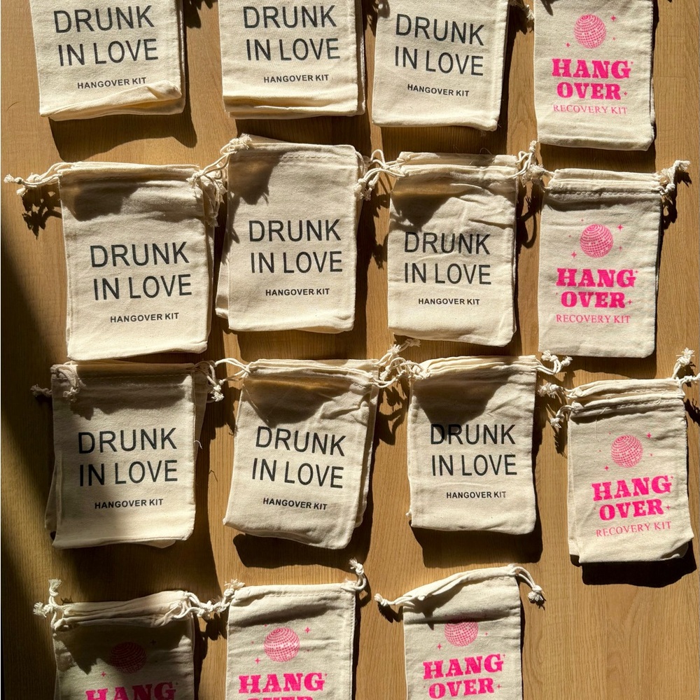 Hangover Kit Party Favor Bags - wedding / bachelorette party